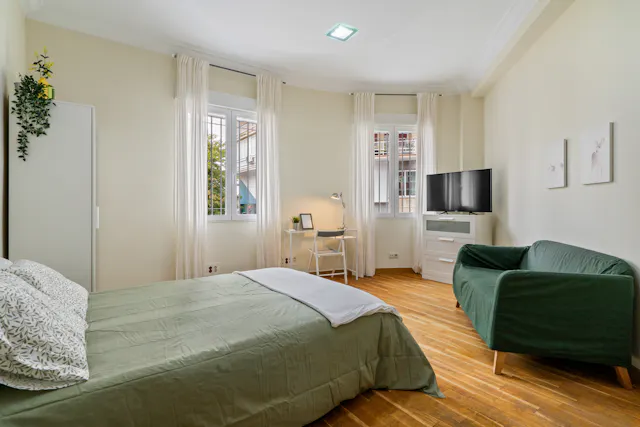 Private room in Calle de Cartagena, Madrid (1559654) room image 1