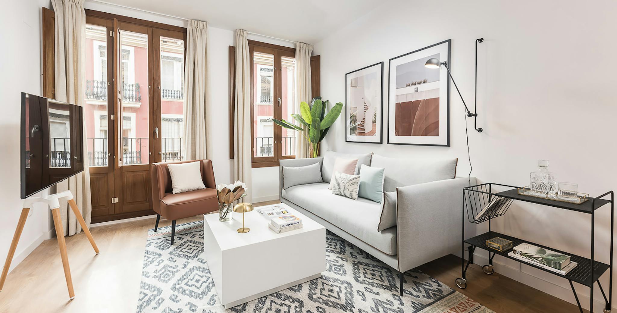 Carrer del Túria, Valencia preview