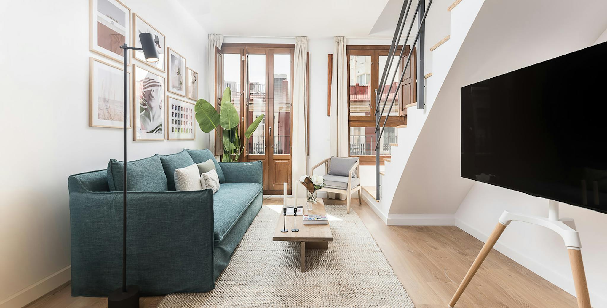 Carrer del Túria, Valencia preview