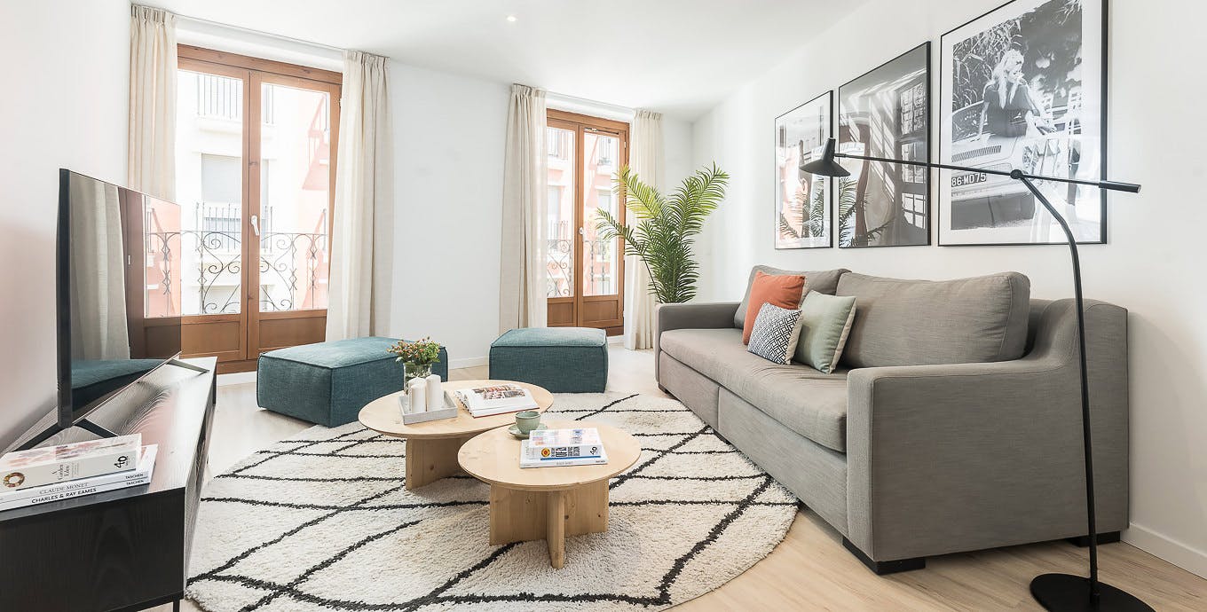 Apartment for rent for €4,241 per month in Madrid, Calle de Palafox