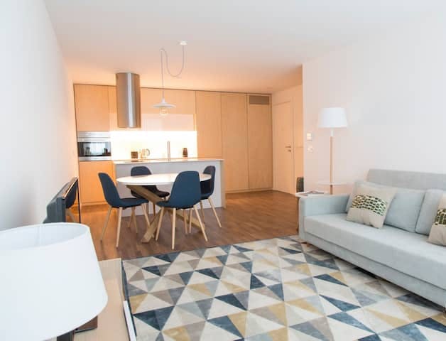 Rua de Ceuta, Porto preview