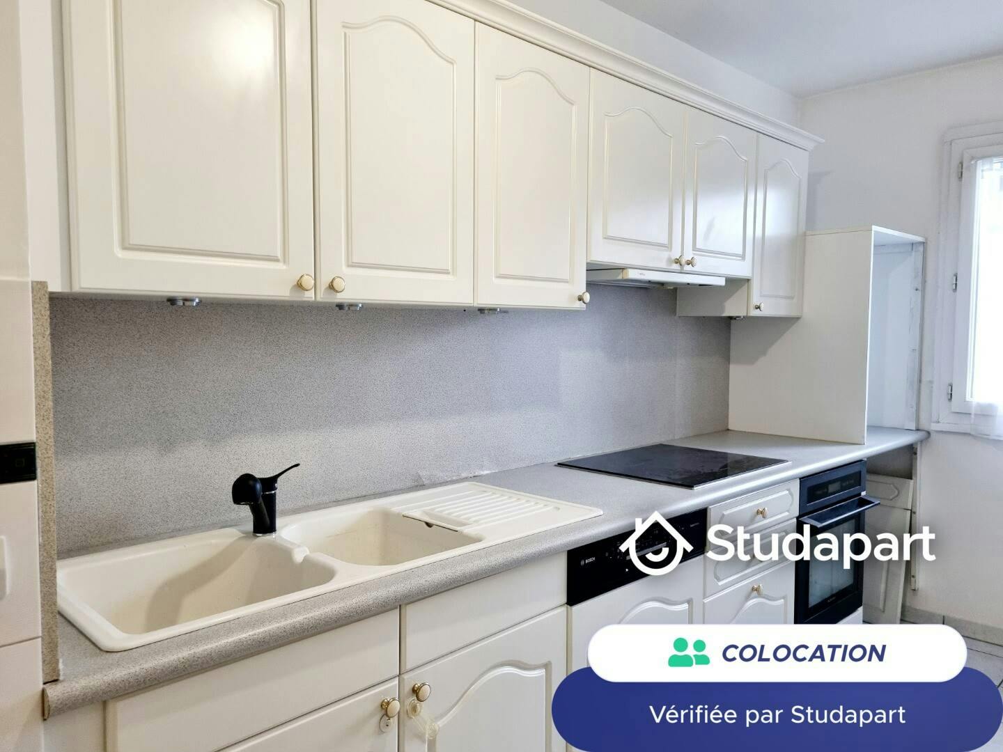 Private room for rent for €500 per month in Les Ulis, Rue des Millepertuis