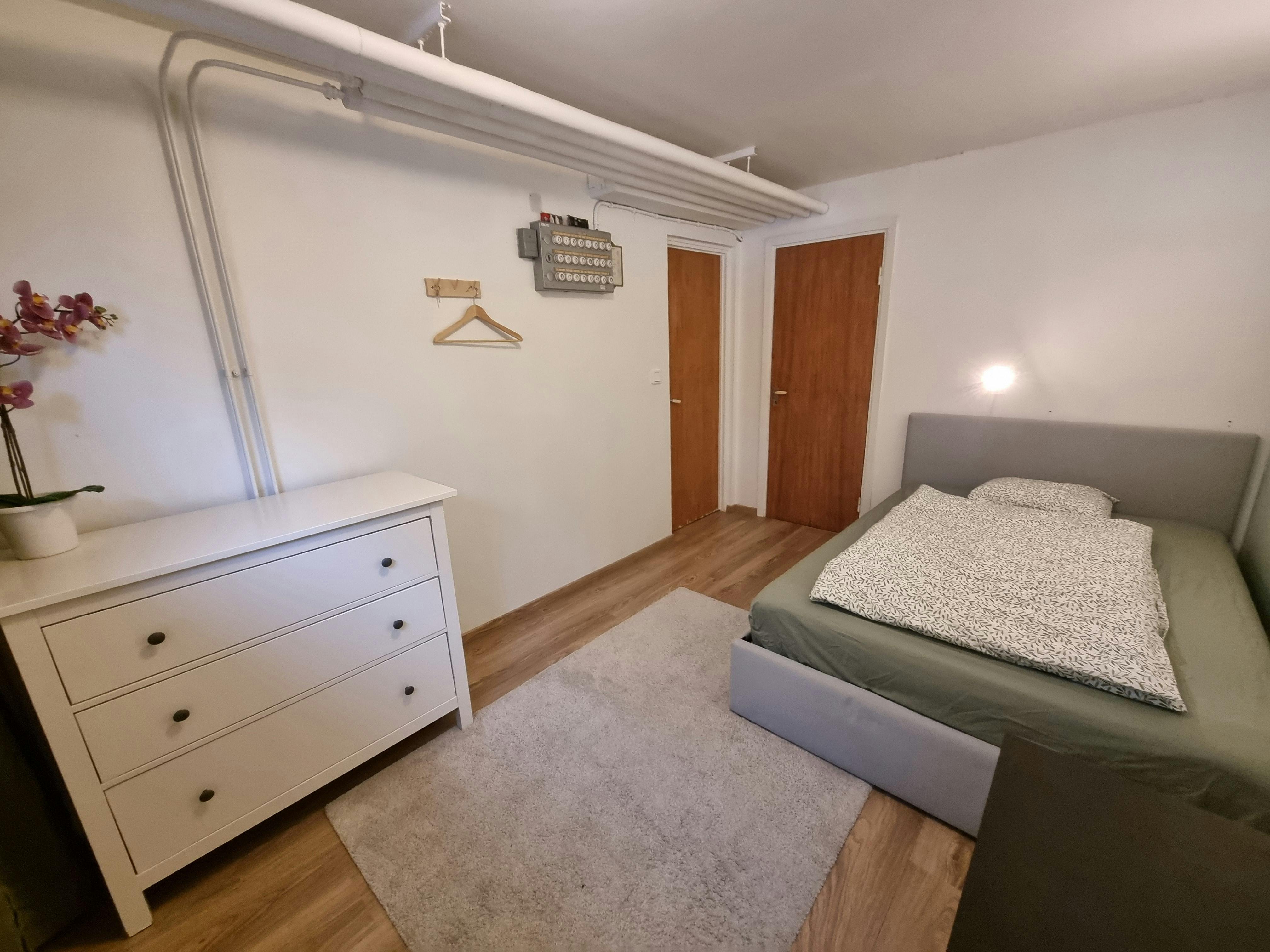 Cameră privată de închiriat pentru 7.513 SEK pe lună în Kallhäll, Lädersättravägen