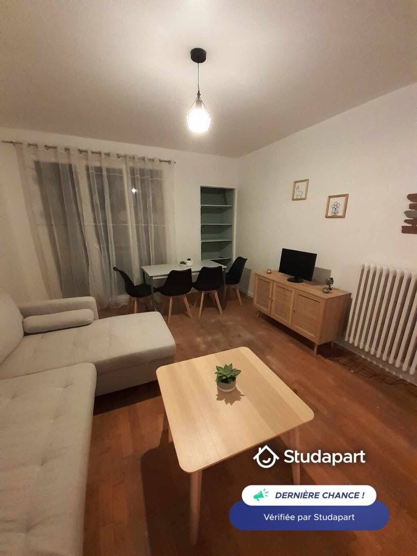 Wohnung zu mieten für 850 € pro Monat in Dijon, Rue de Colmar