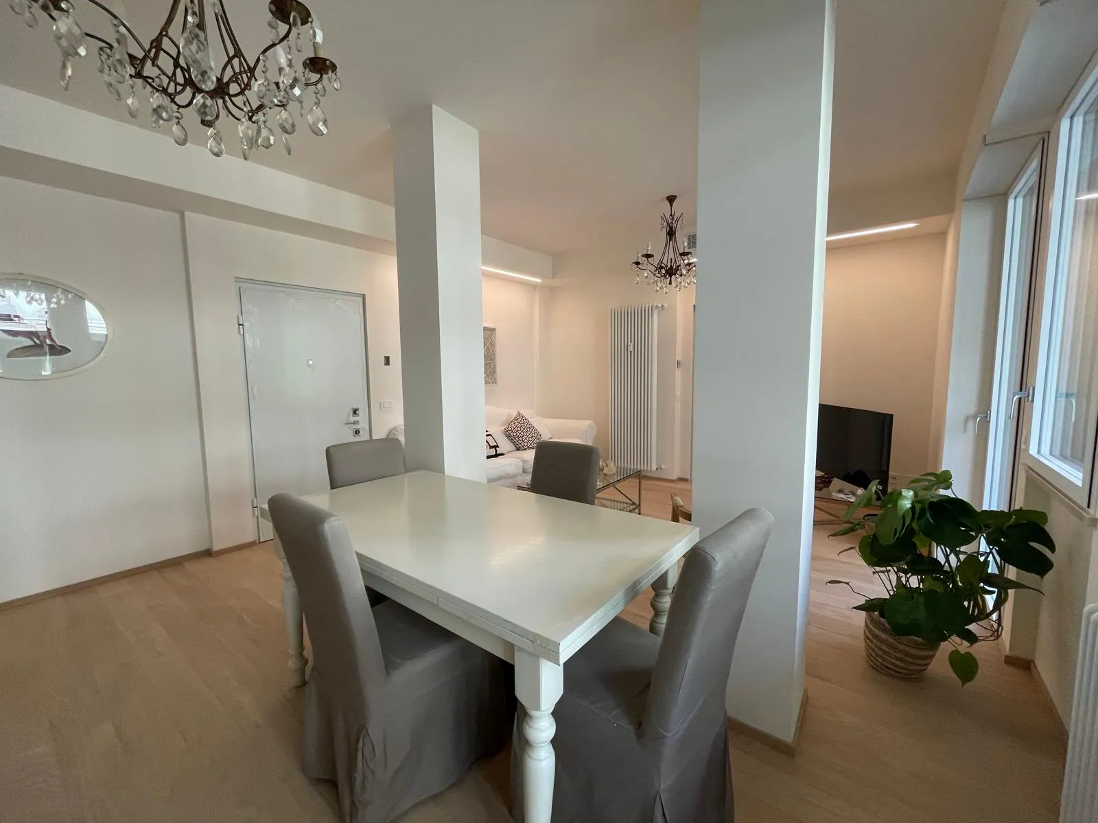1-Bedroom Apartment in Via Lovanio, Milan (1560268) ROOM 2