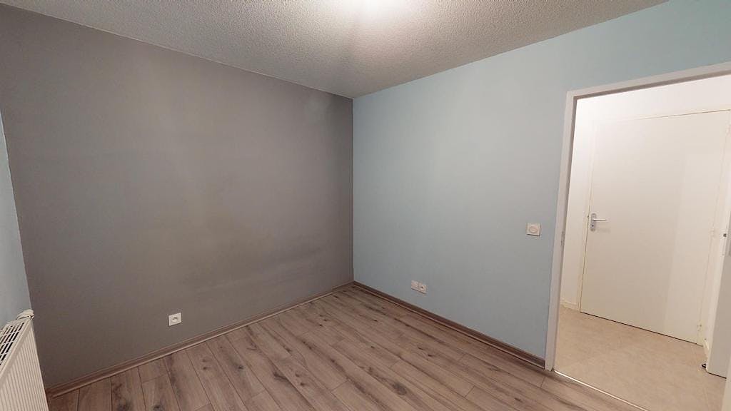 Apartment Grenoble, 2 beds — photo 9