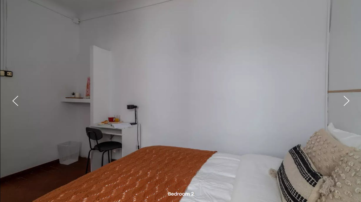 Apartment Barcelona, 1 bed, 10m² — photo 1