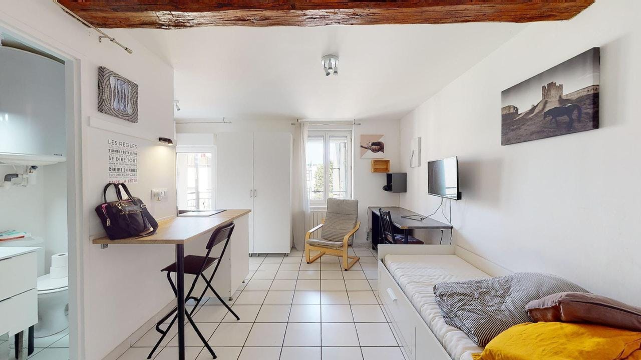 Apartment Dijon — photo 1