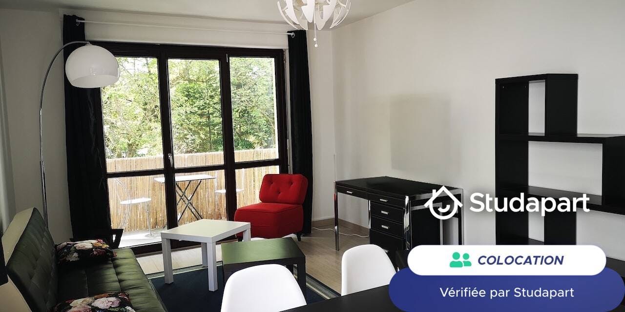 Private room for rent for €645 per month in Mérignac, Avenue Aristide Briand