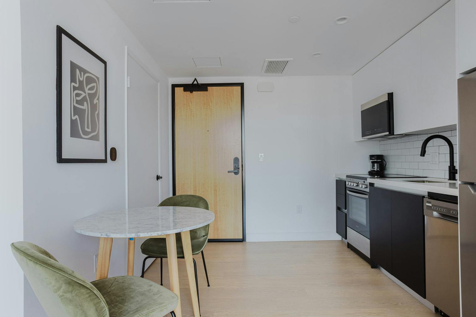 preview gallery tile