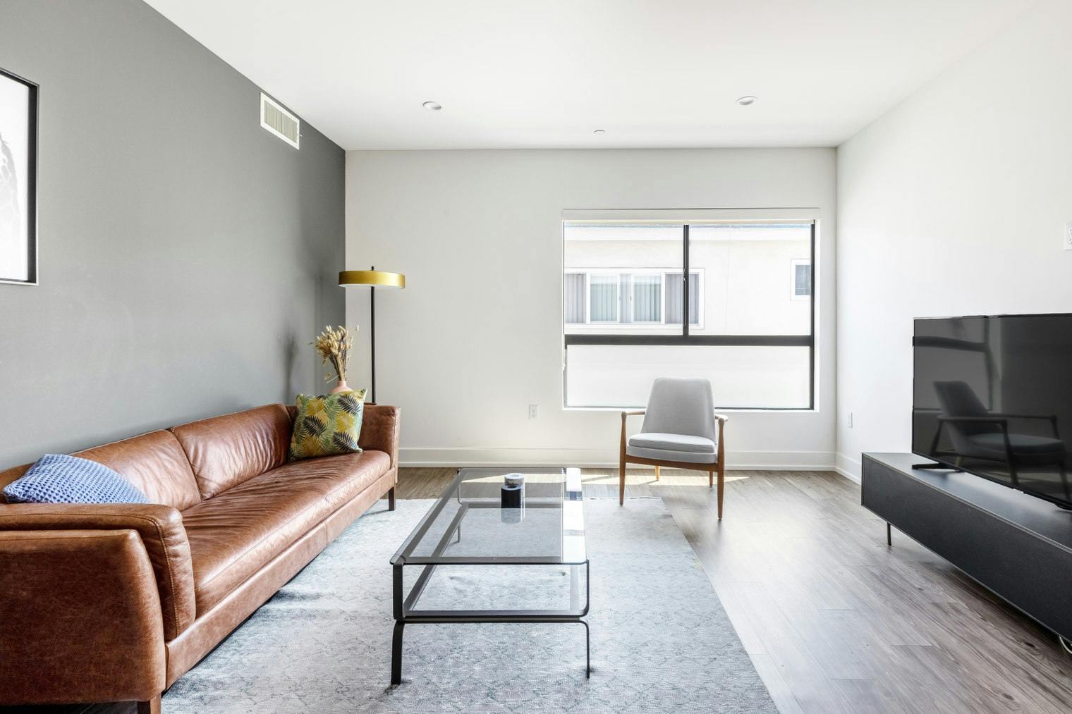 Lägenhet att hyra för $7,139 i månaden i Los Angeles, Hayworth Avenue