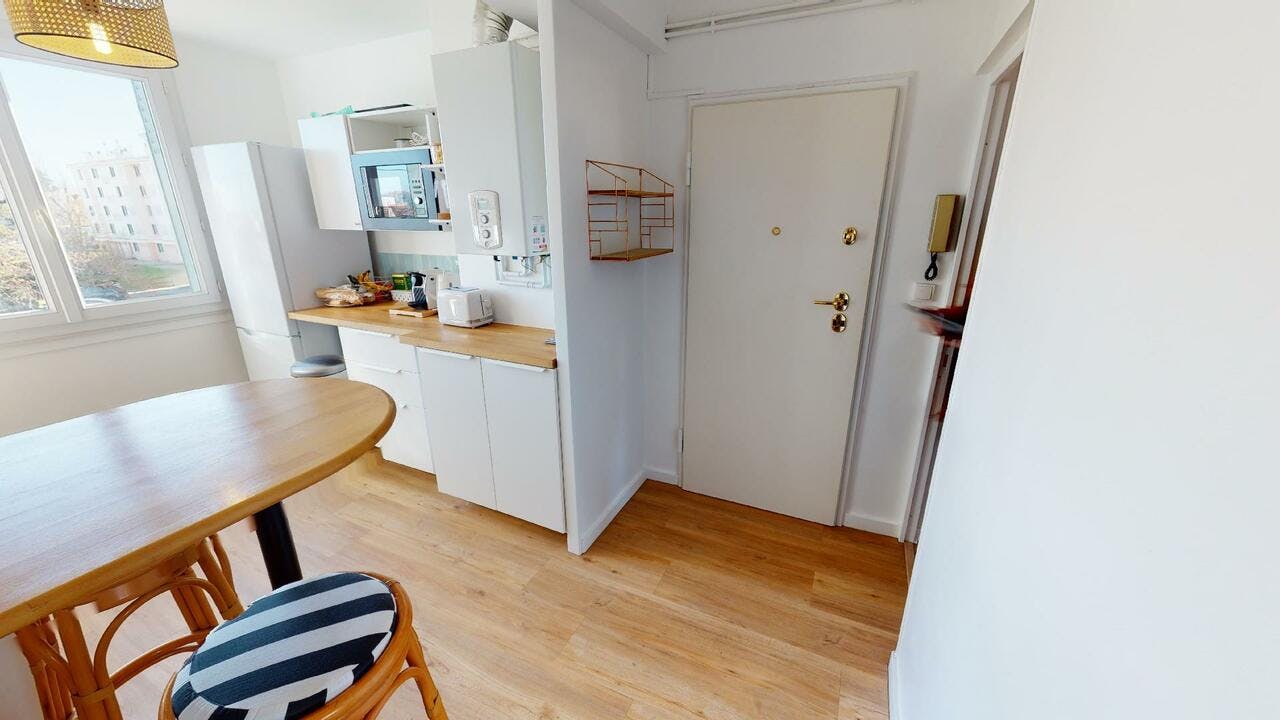Single room Mérignac, 1 bed, 15m² — photo 1