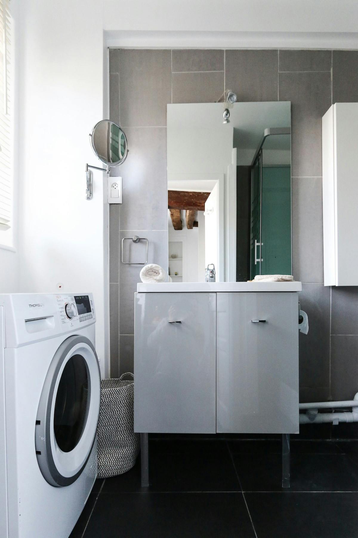 Appartement – Paris, 4th Arrondissement - Plus