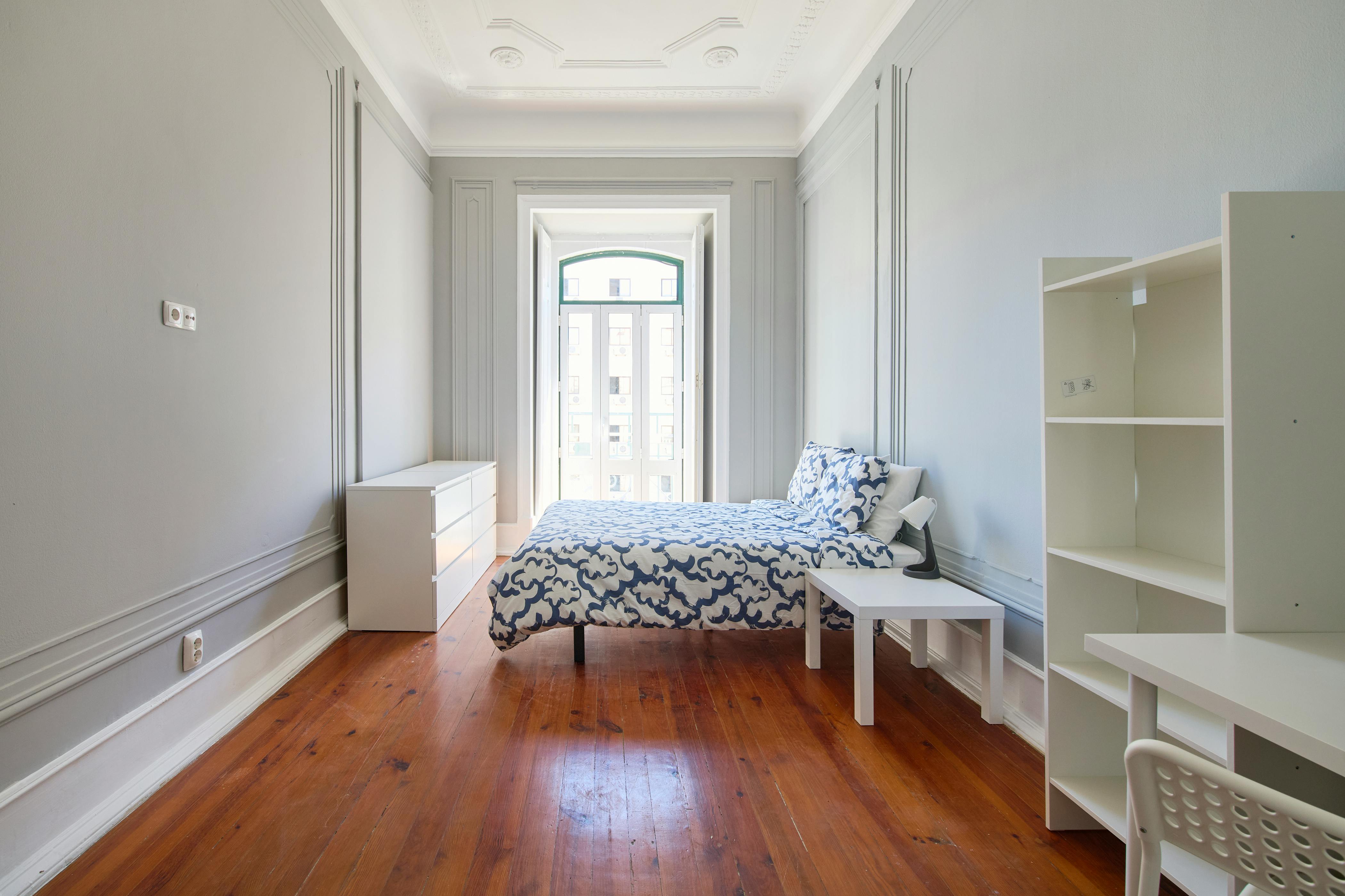 Avenida António Serpa, Lisbon preview