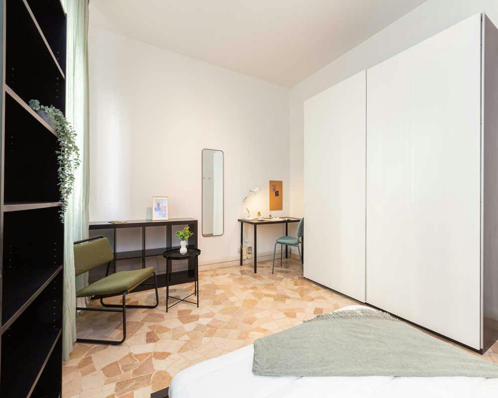 Private room in Via Francesco Primaticcio, Milan (1562041) room image 2