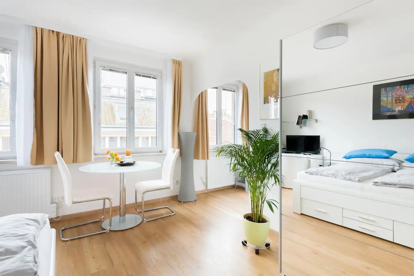 Grünentorgasse, Vienna preview