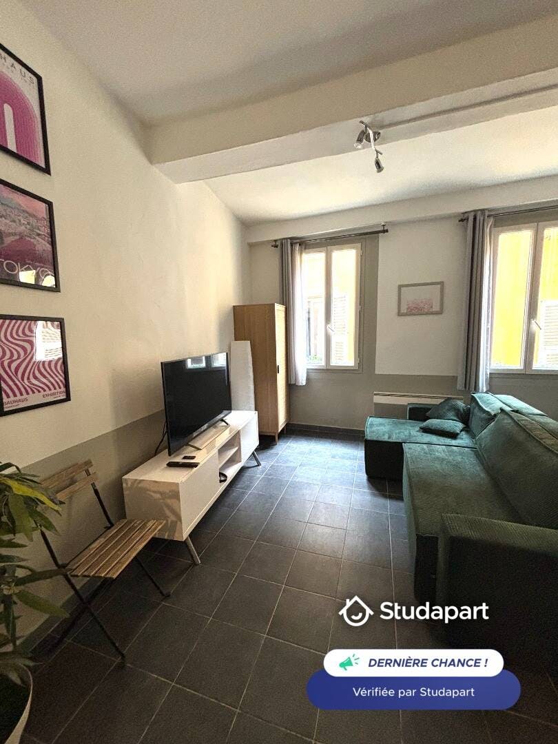 Apartment for rent on Rue Centrale, Nice - Widok 4