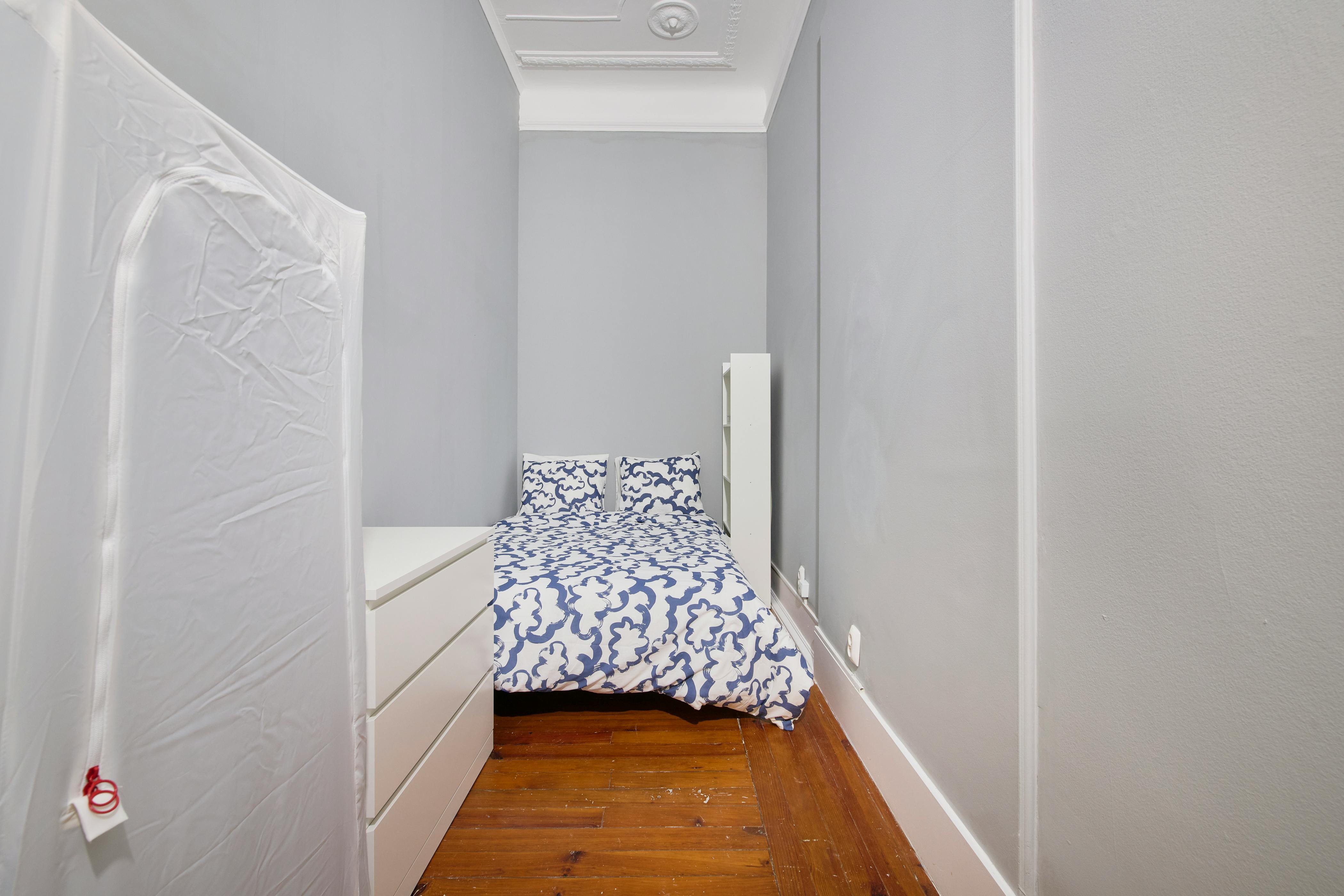 Avenida António Serpa, Lisbon preview