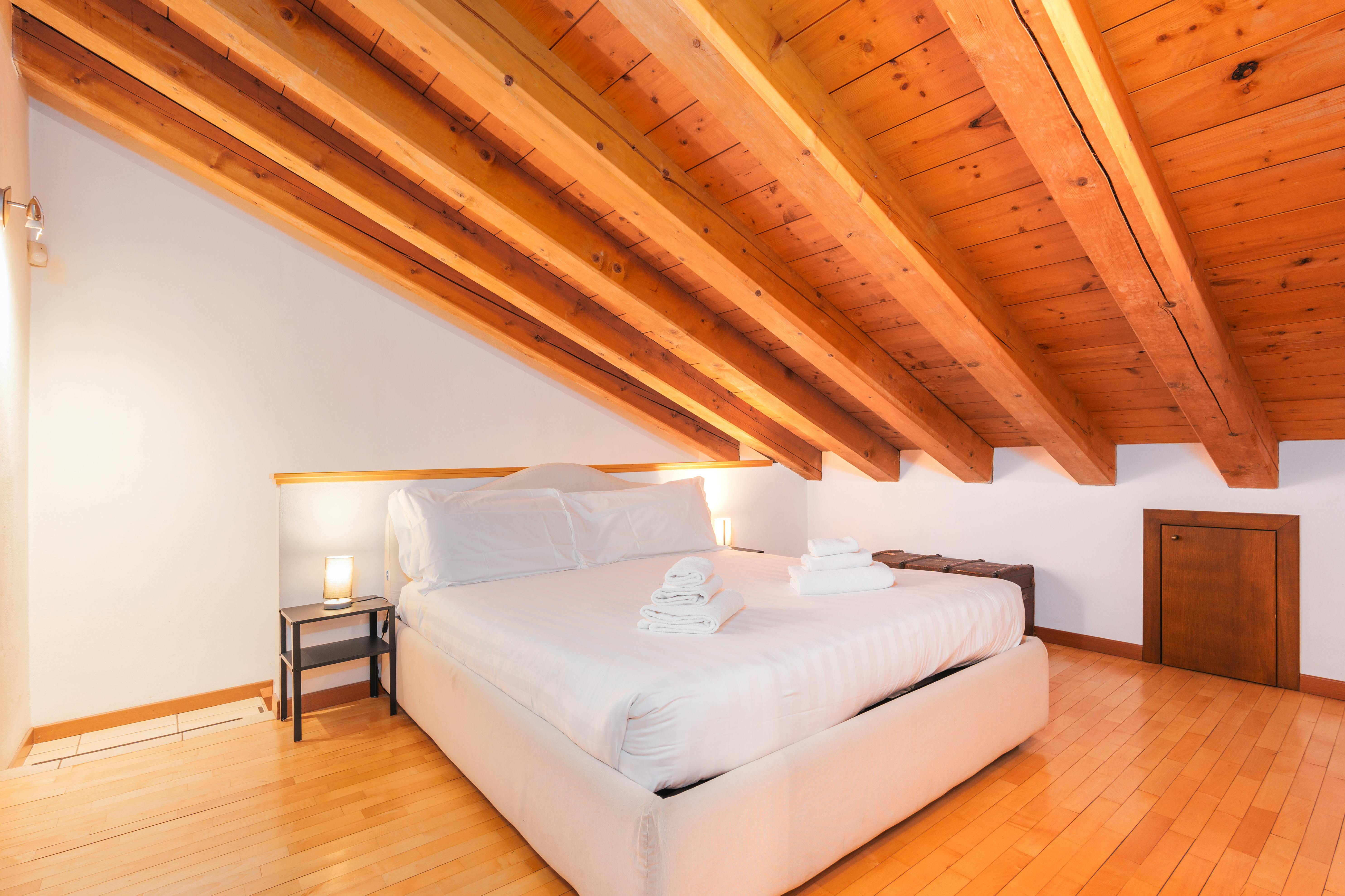 Via Coluccio Salutati, Milan preview