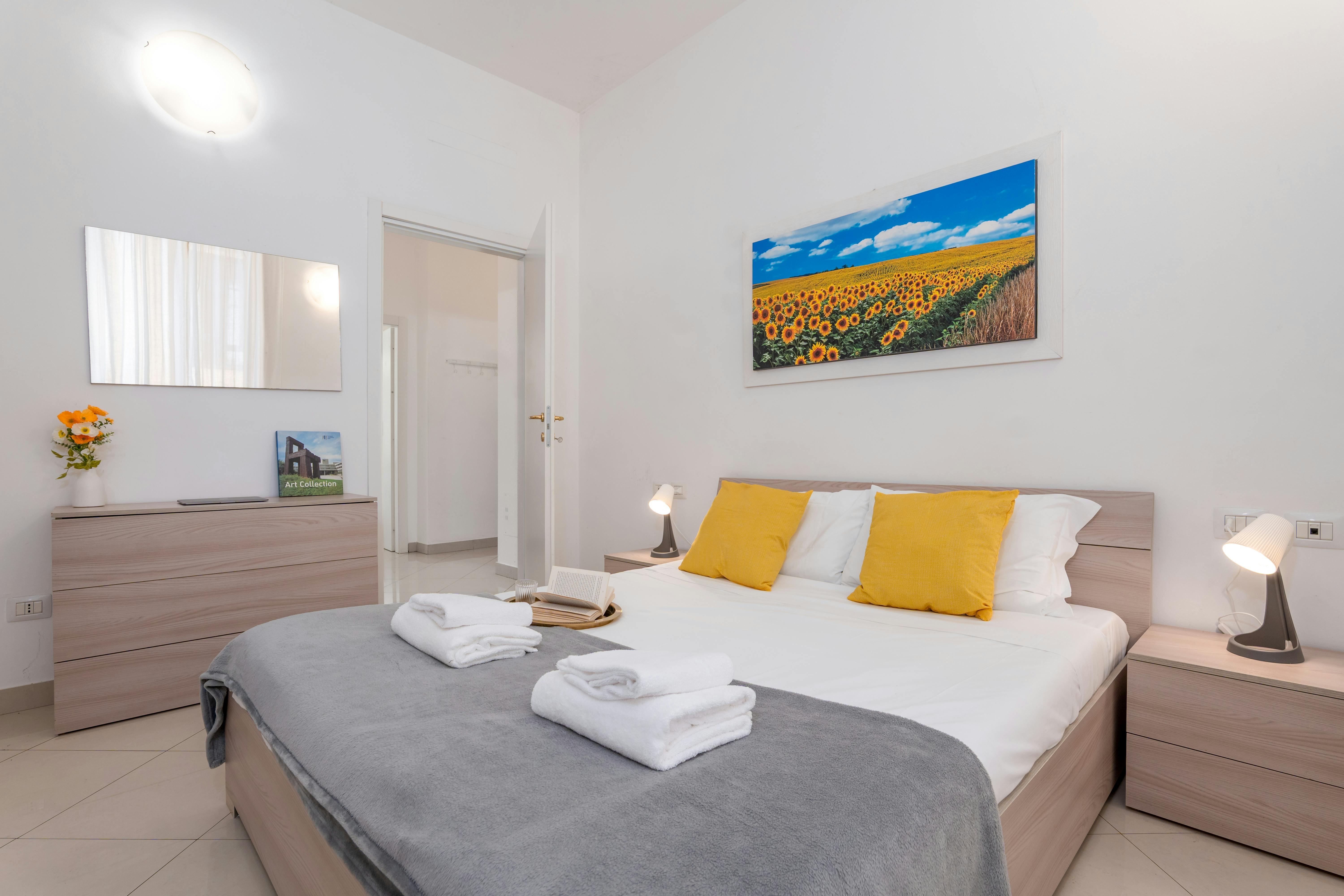 Apartment for rent for €1,150 per month in Milan, Via Costantino Baroni