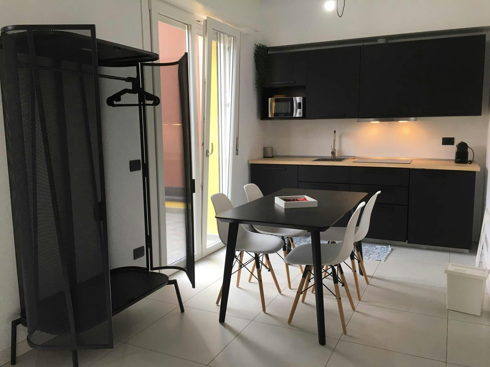 Via Luigi Mercantini, Milan preview