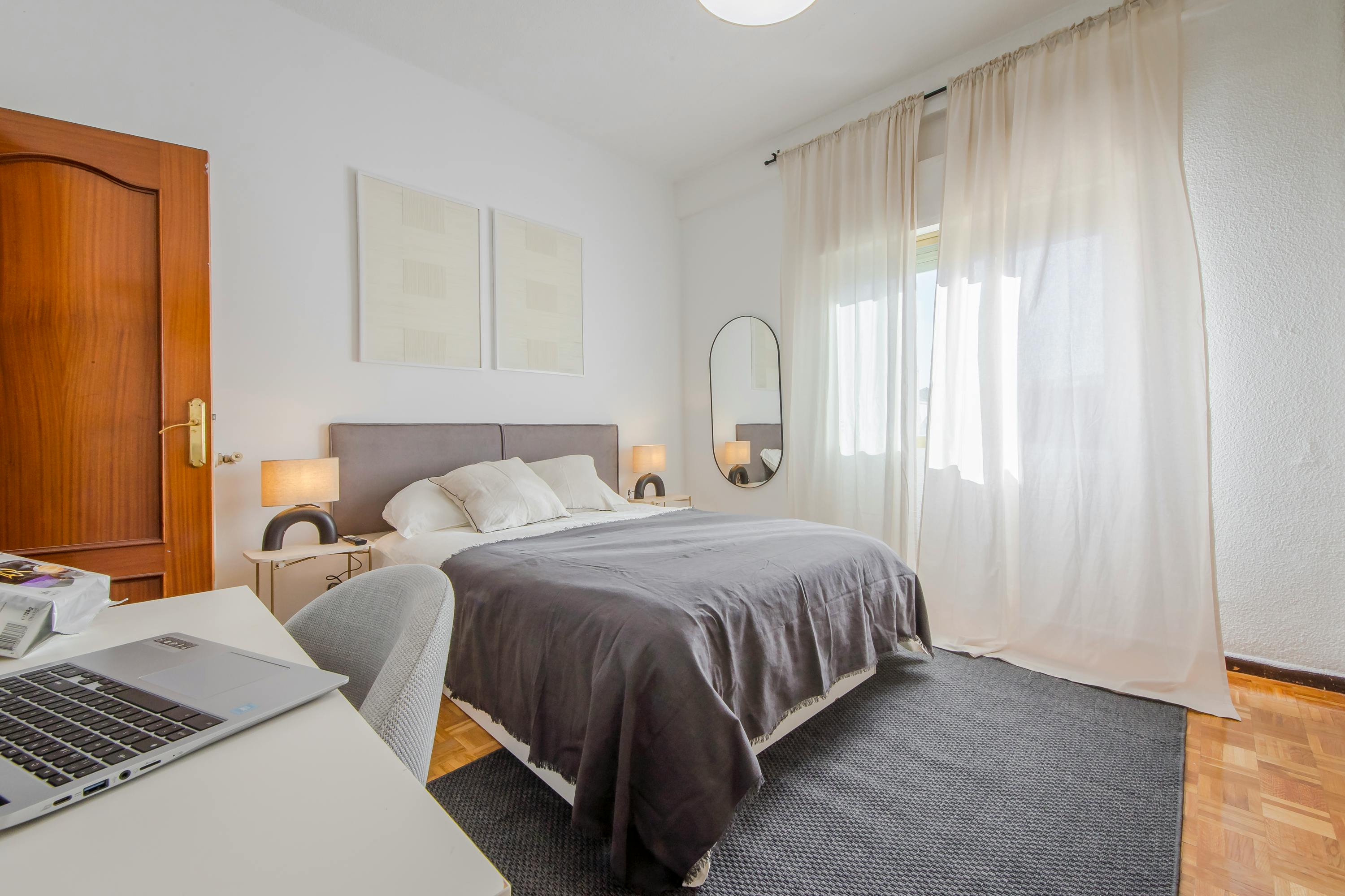 Calle de Granada, Madrid preview