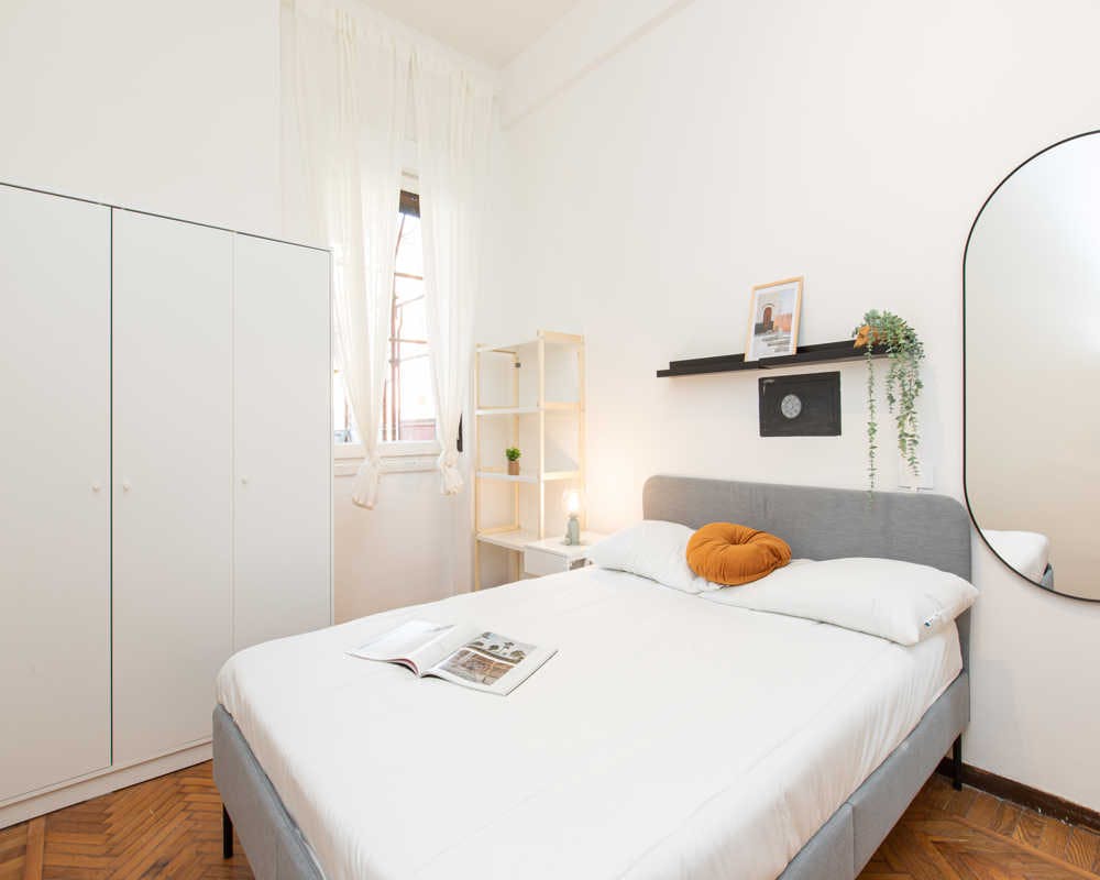 Viale Coni Zugna, Milan preview