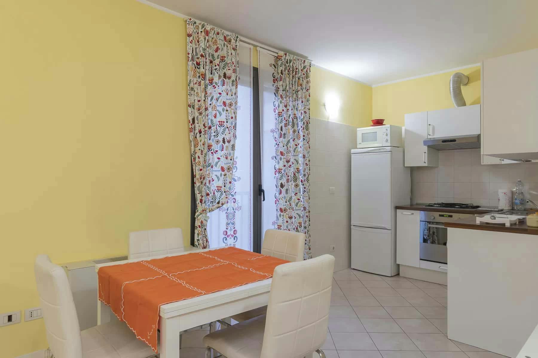 Via Battista De Rolandi, Milan