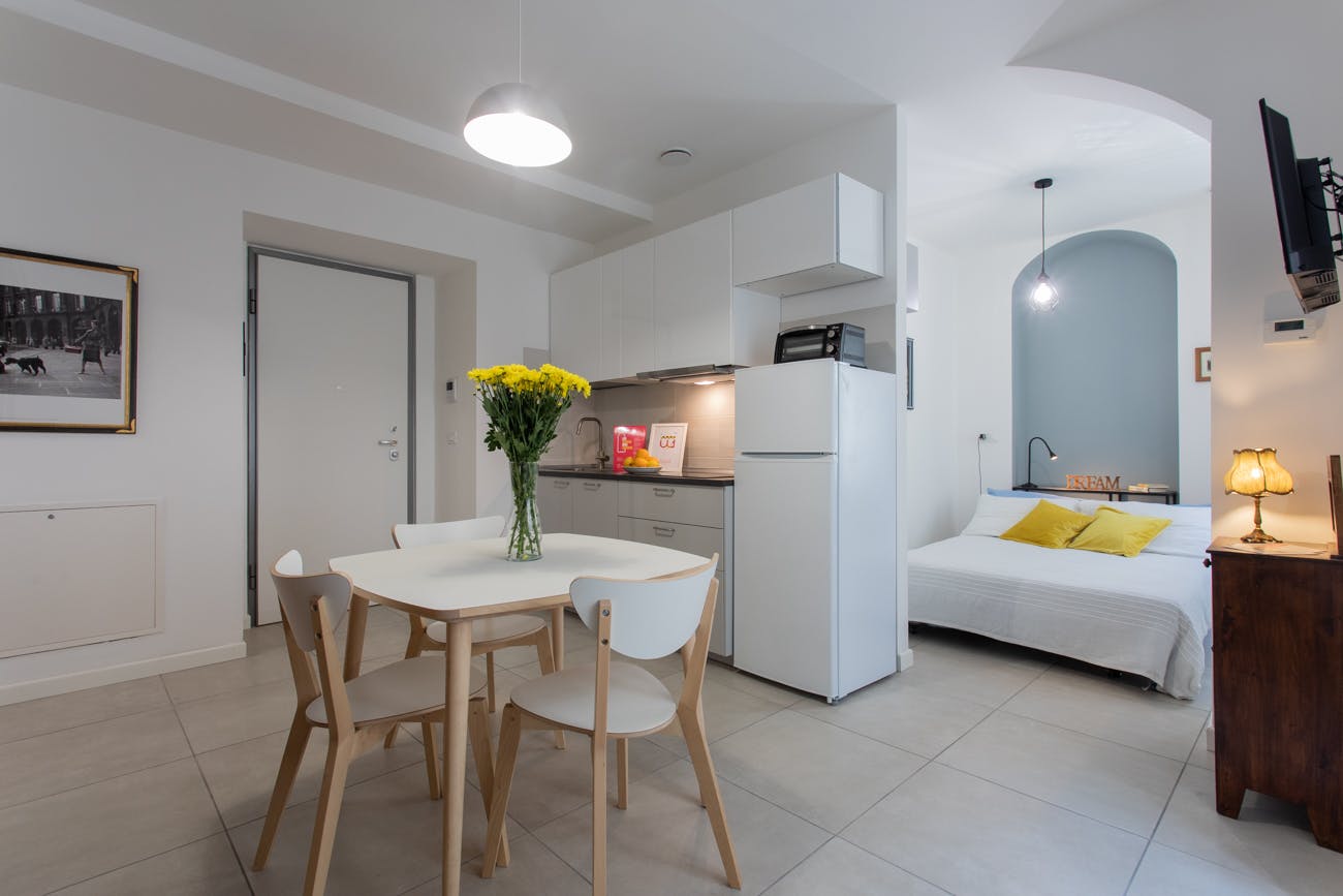 Studio for rent for €1,100 per month in Turin, Via Saluzzo