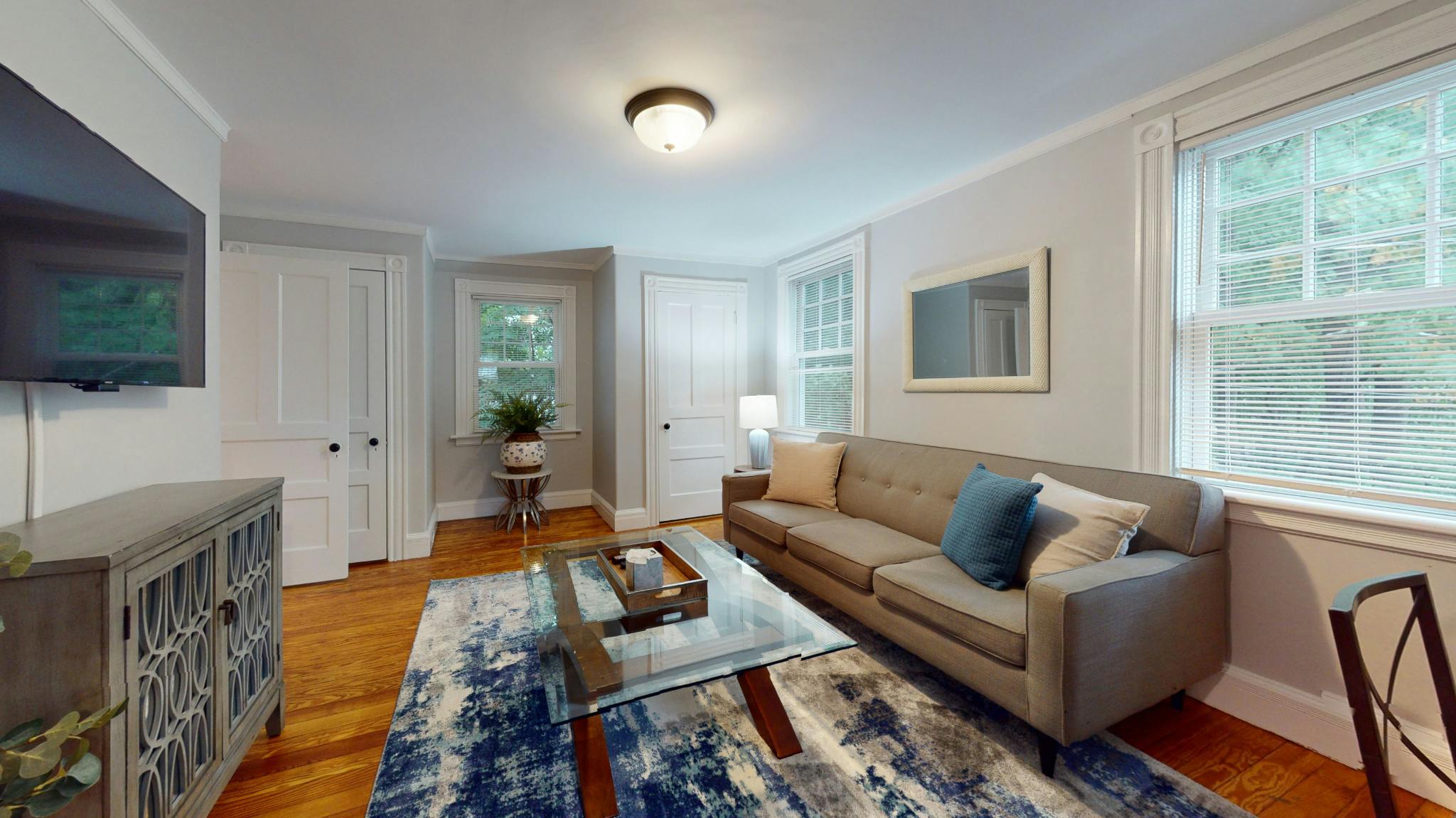 Hus att hyra för $5,625 i månaden i Newton, Linder Terrace