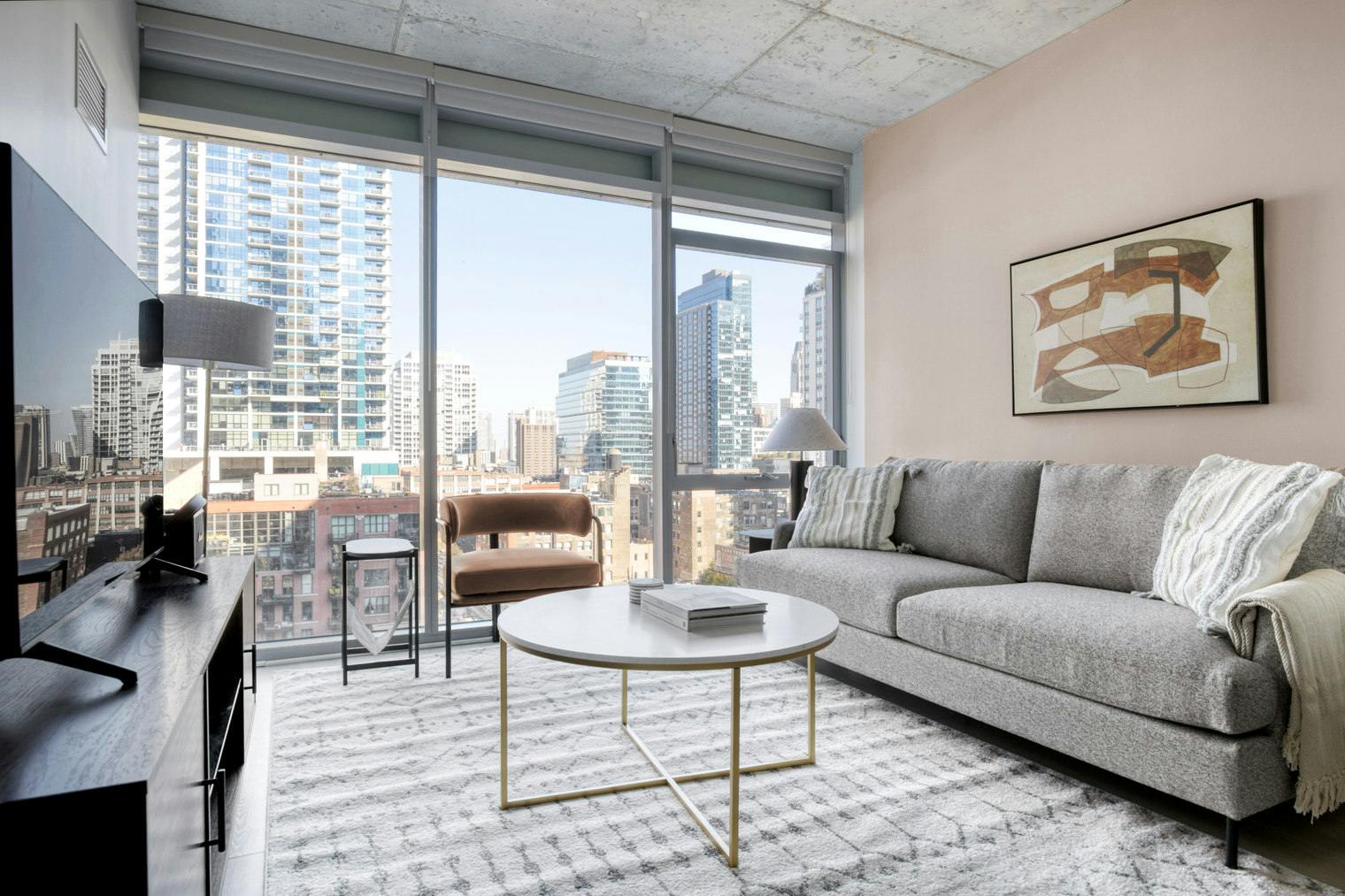 West Illinois Street, Chicago, IL preview