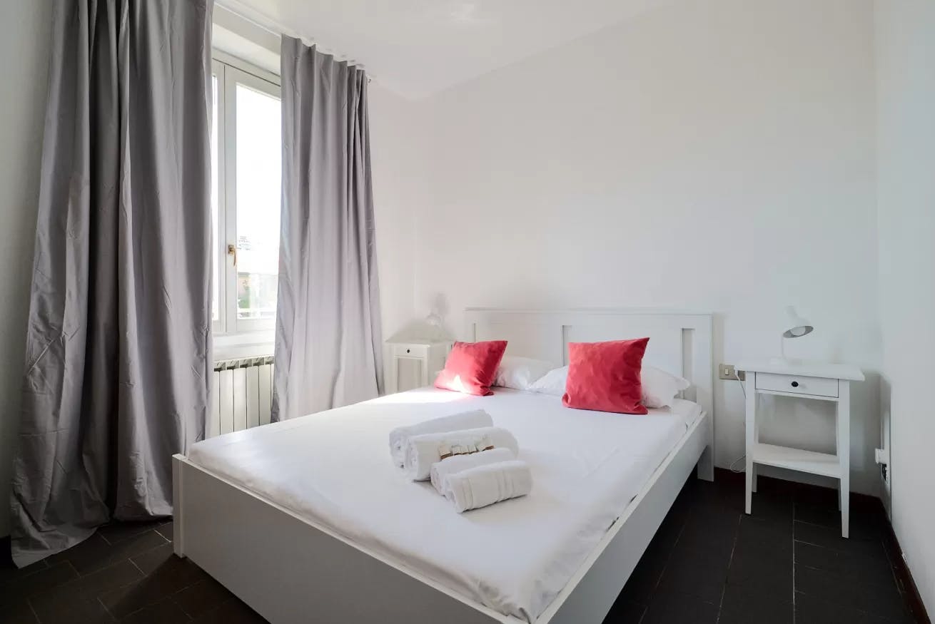 Via Pietro Custodi, Milan