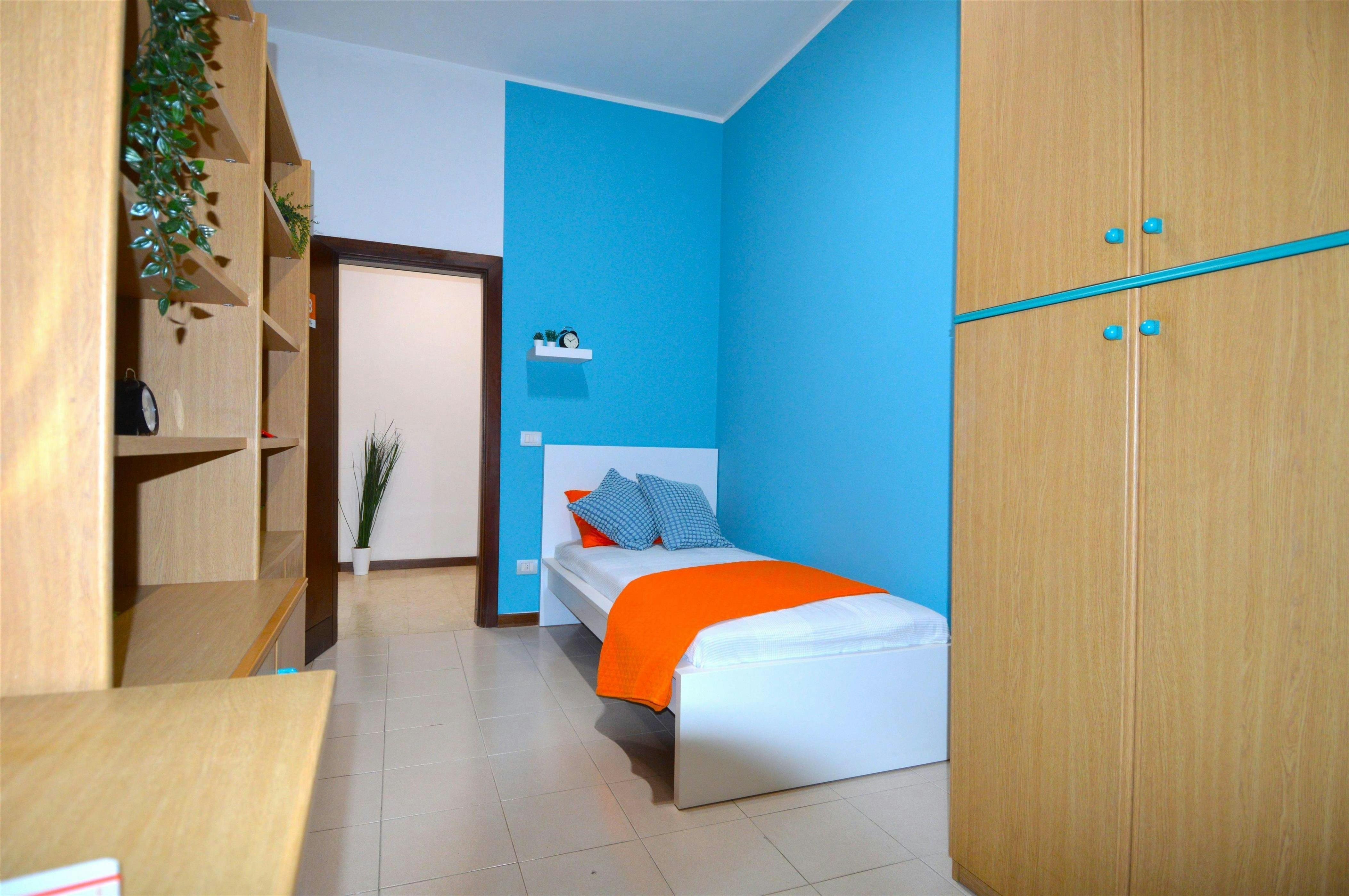 Via Marzabotto, Modena preview