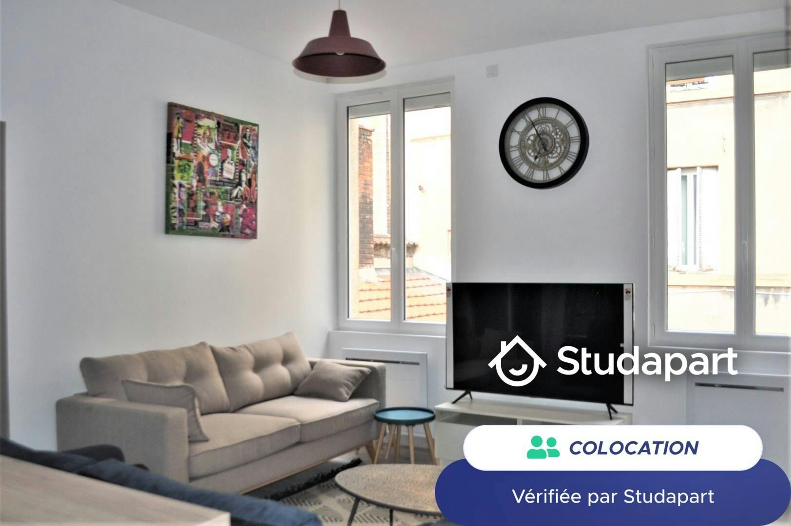 Pièce à Saint-Étienne
