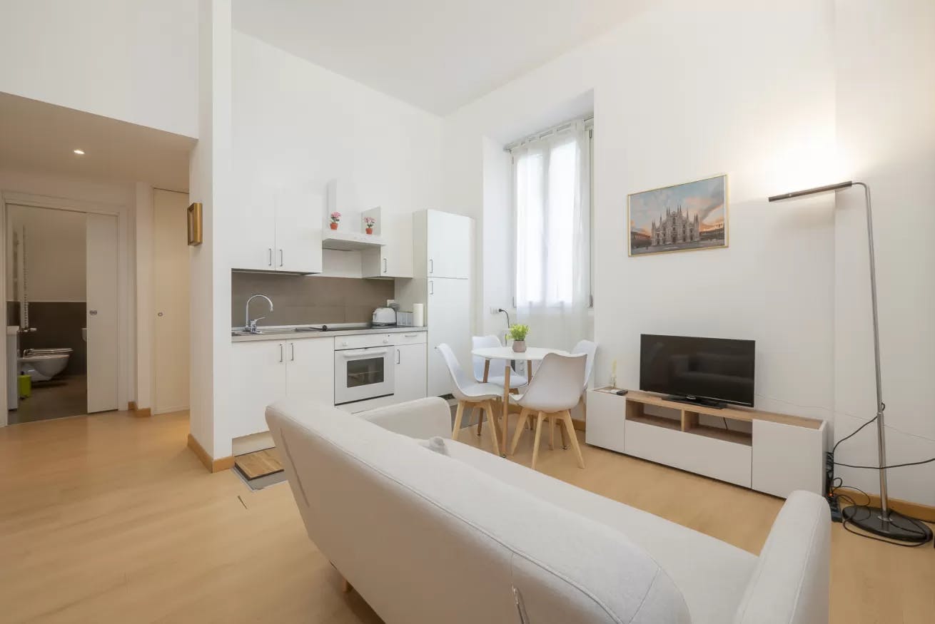 Via Macedonio Melloni, Milan