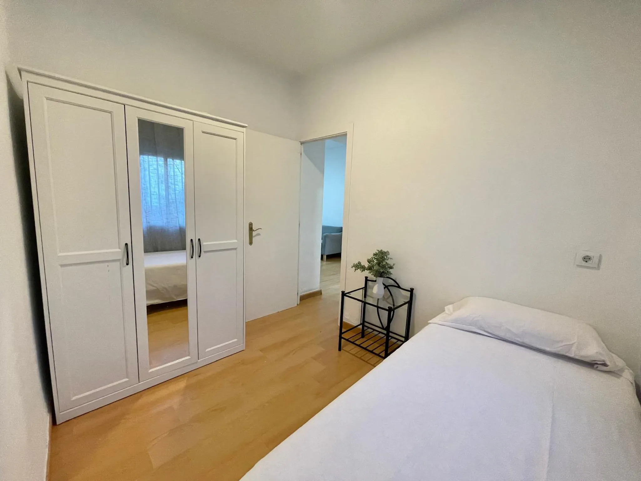 Calle Rubén Darío, Sevilla preview