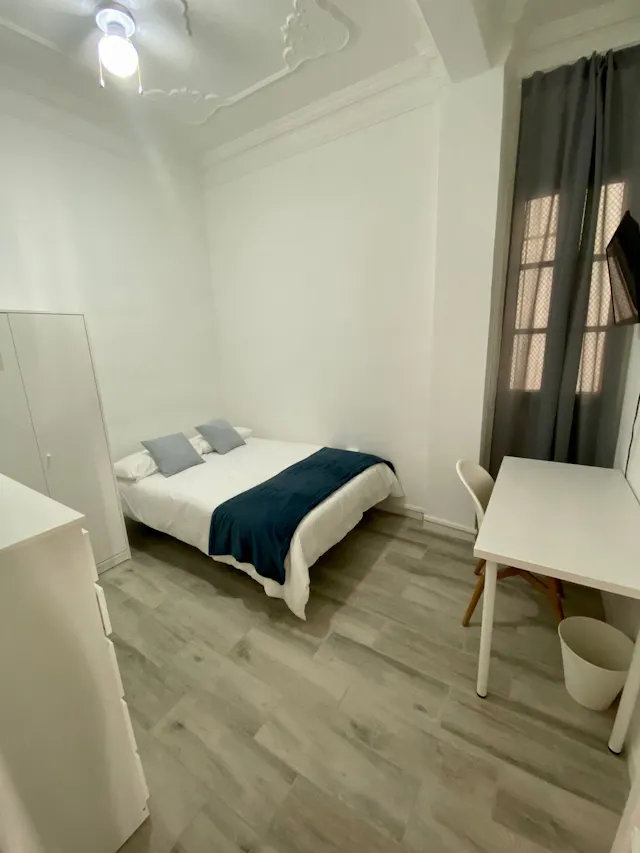 Private room in Carrer Cirilo Amorós, Valencia (1564995) room image 2