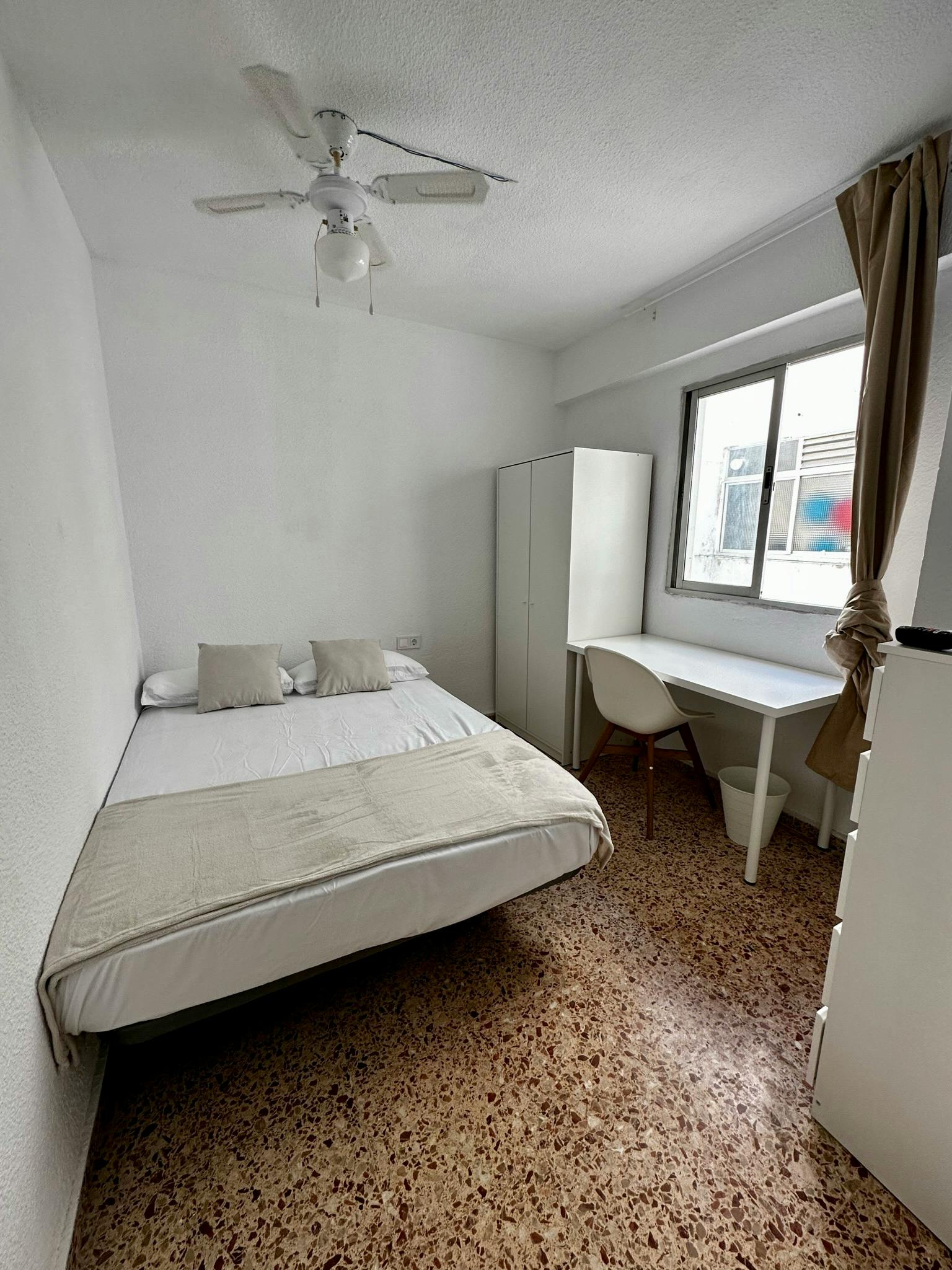 Carrer Félix del Río, Valencia preview