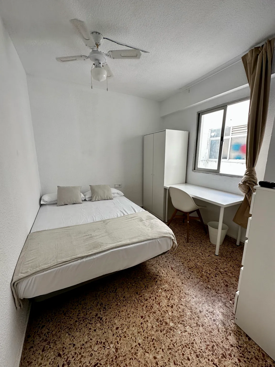 Carrer Félix del Río, Valencia preview