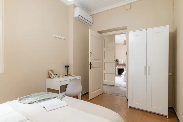 Private room in Carrer Ample, Barcelona (1565027) room image 1