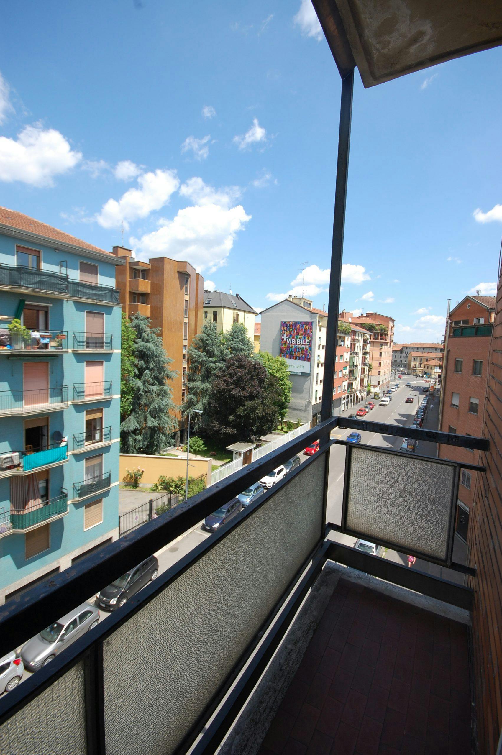 Apartment Milan, 1 bed, 10m² — photo 2