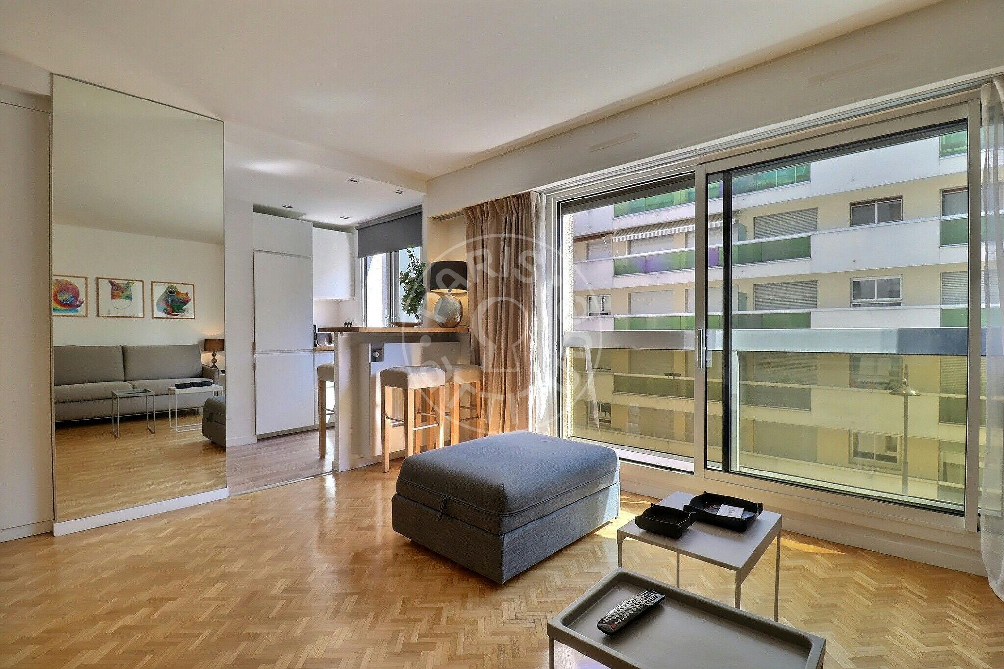 Apartment Paris — photo 15