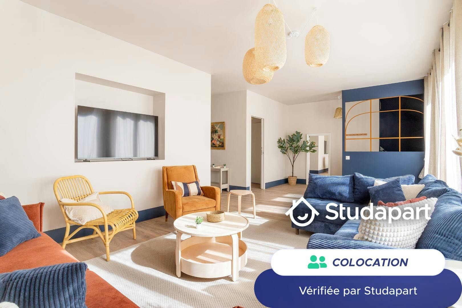 Private room for rent on Rue d'Esquermes, Lille - Vue 4