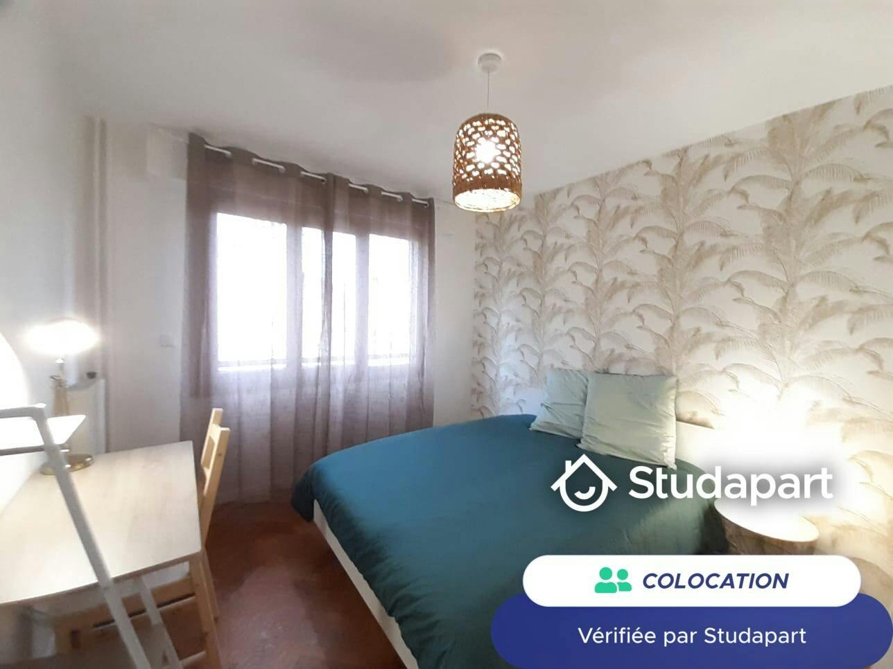 Private room for rent on Boulevard d'Arras, Marseille - Plus