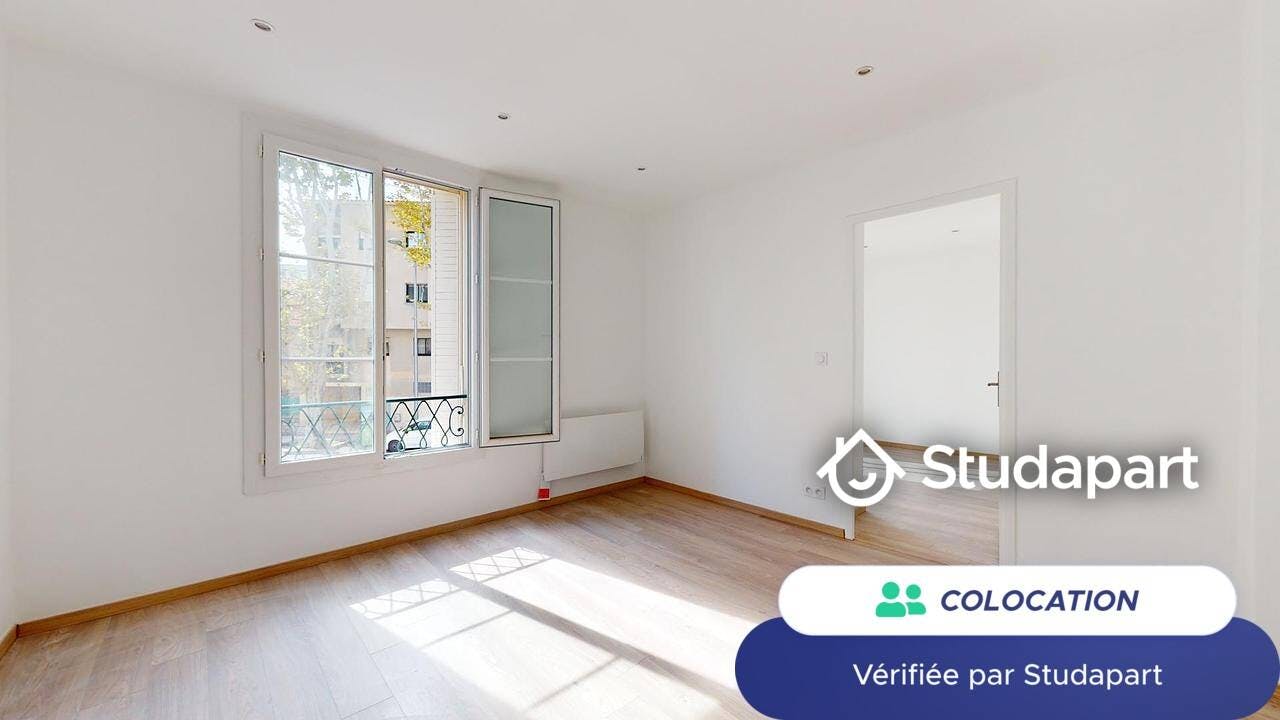 Private room for rent on Rue du Commerce, Montpellier