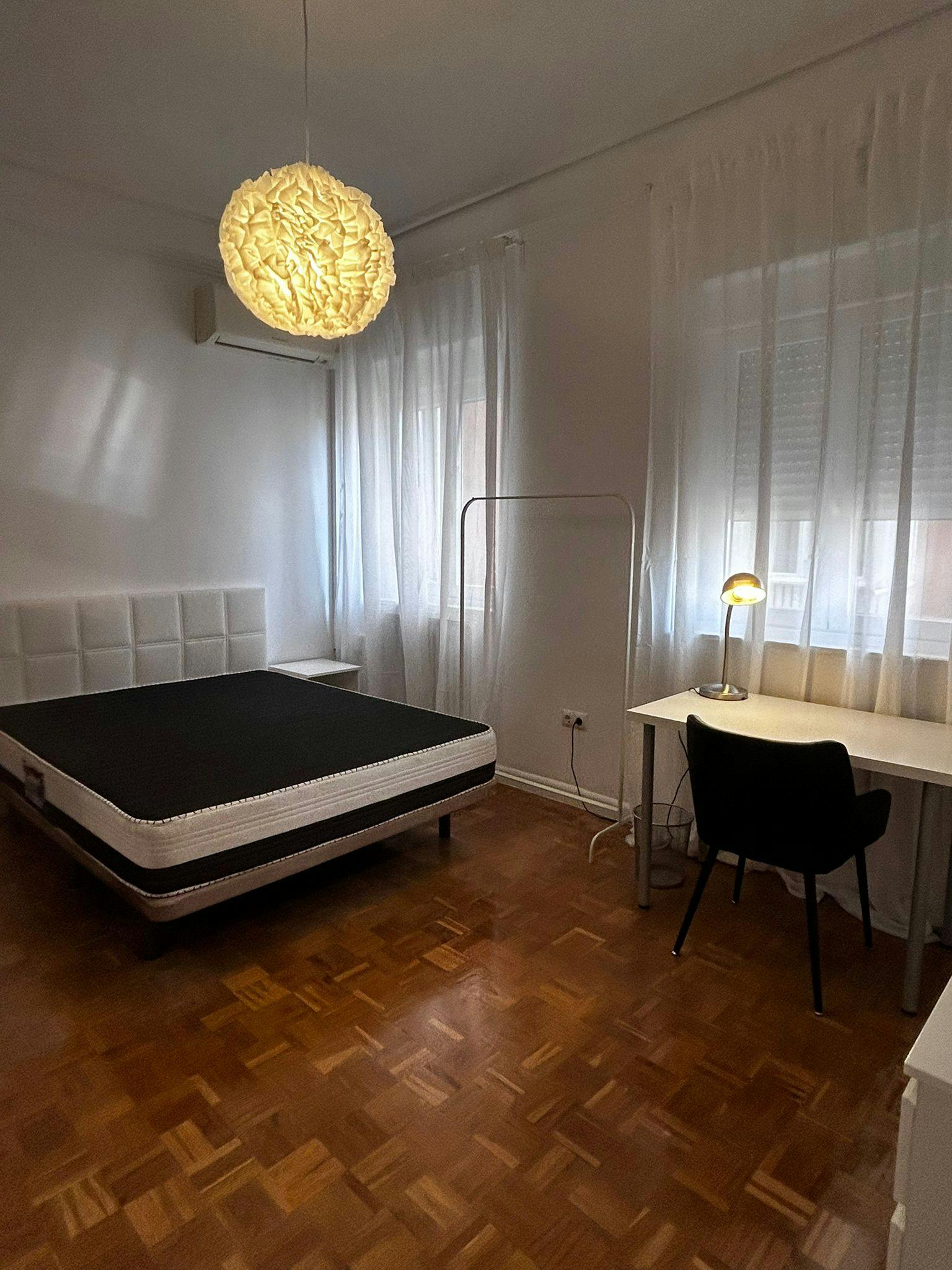 Apartment Madrid, 1 bed, 18m² — photo 1