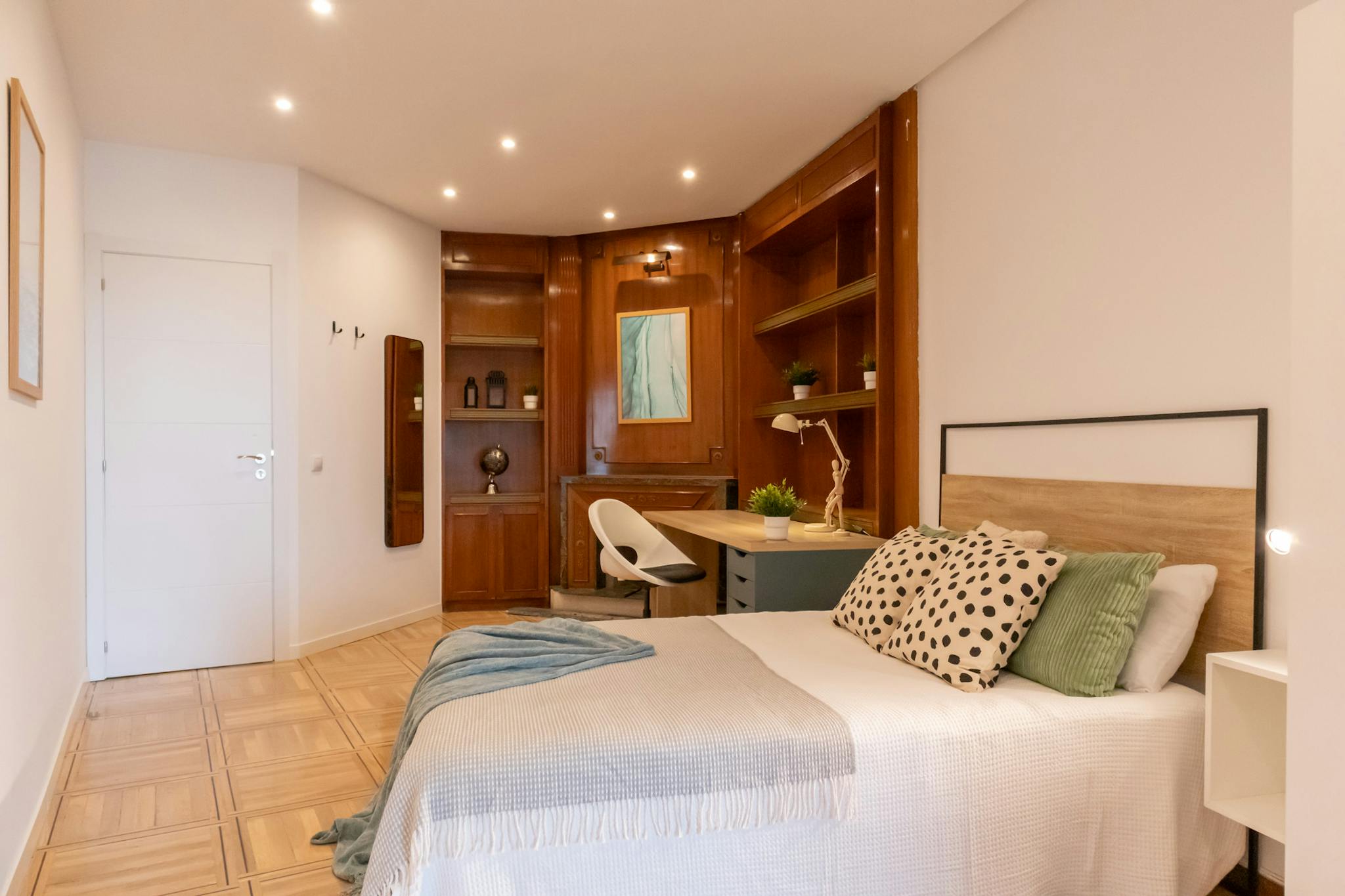 Calle de Cea Bermúdez, Madrid preview