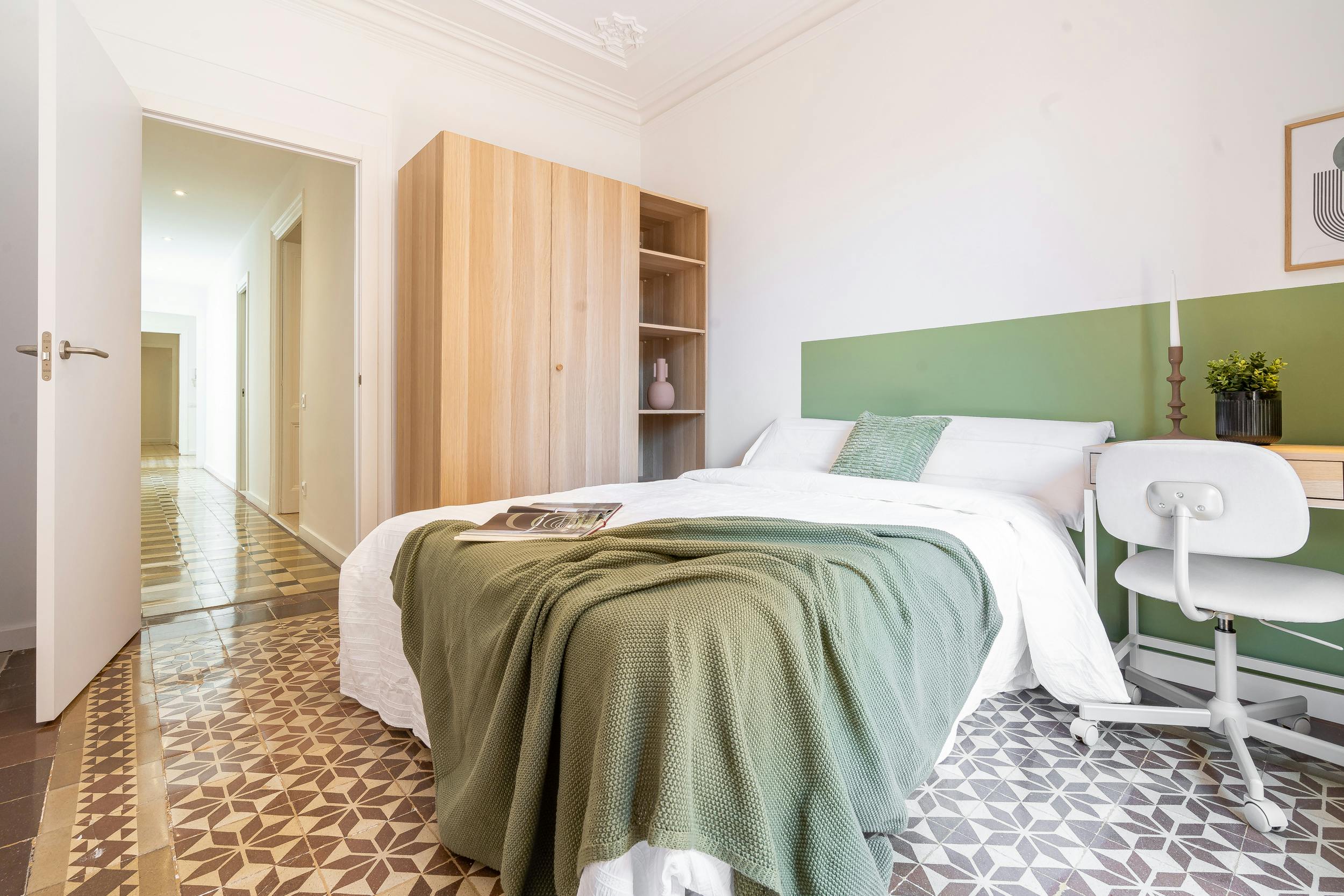 preview gallery tile