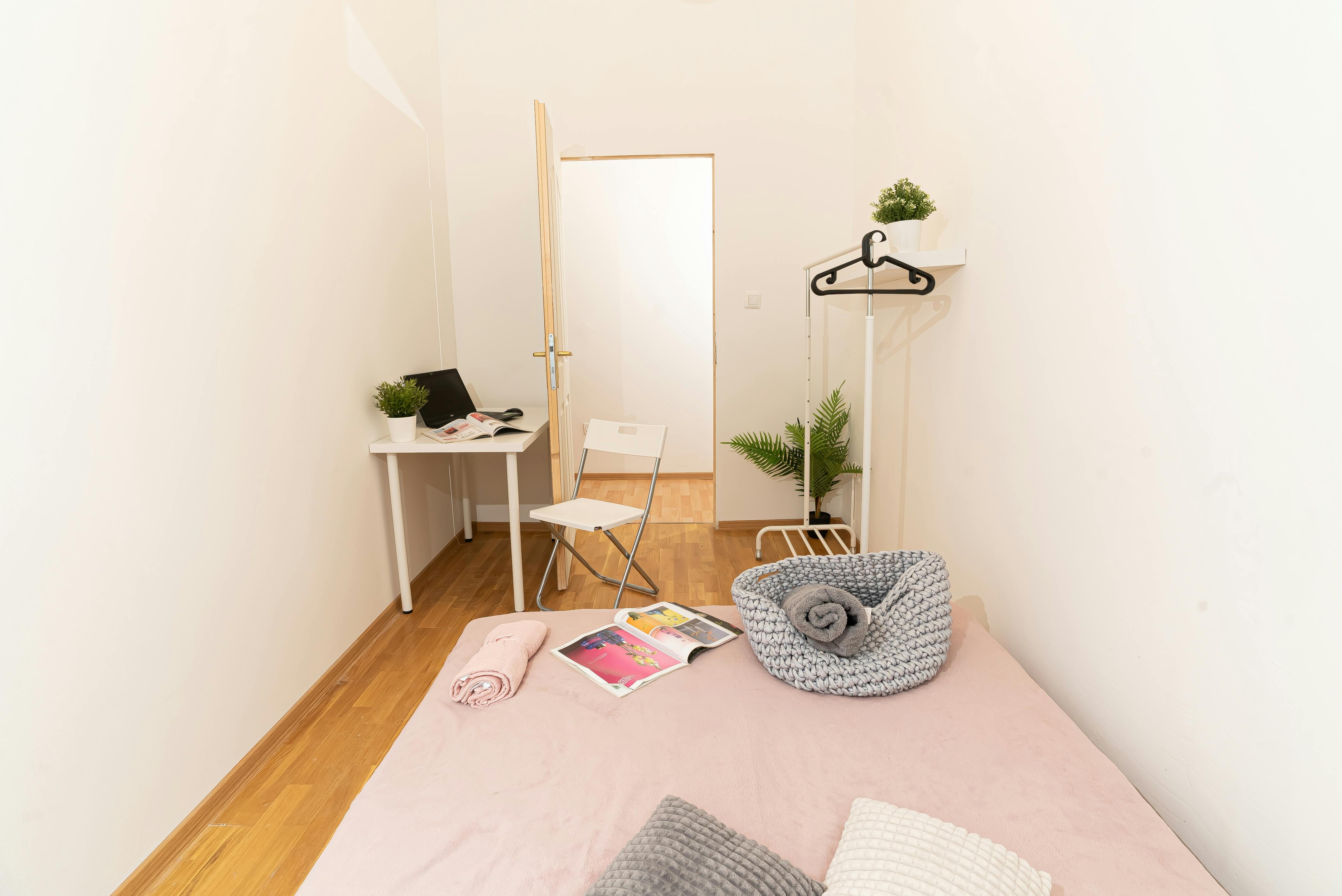 Apartment Budapest, 1 bed, 10m² — photo 5