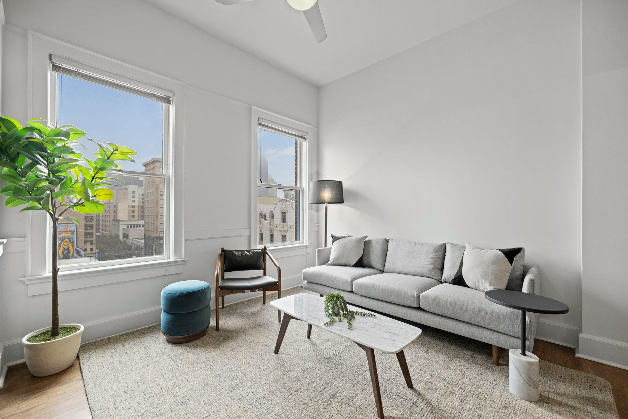 preview gallery tile